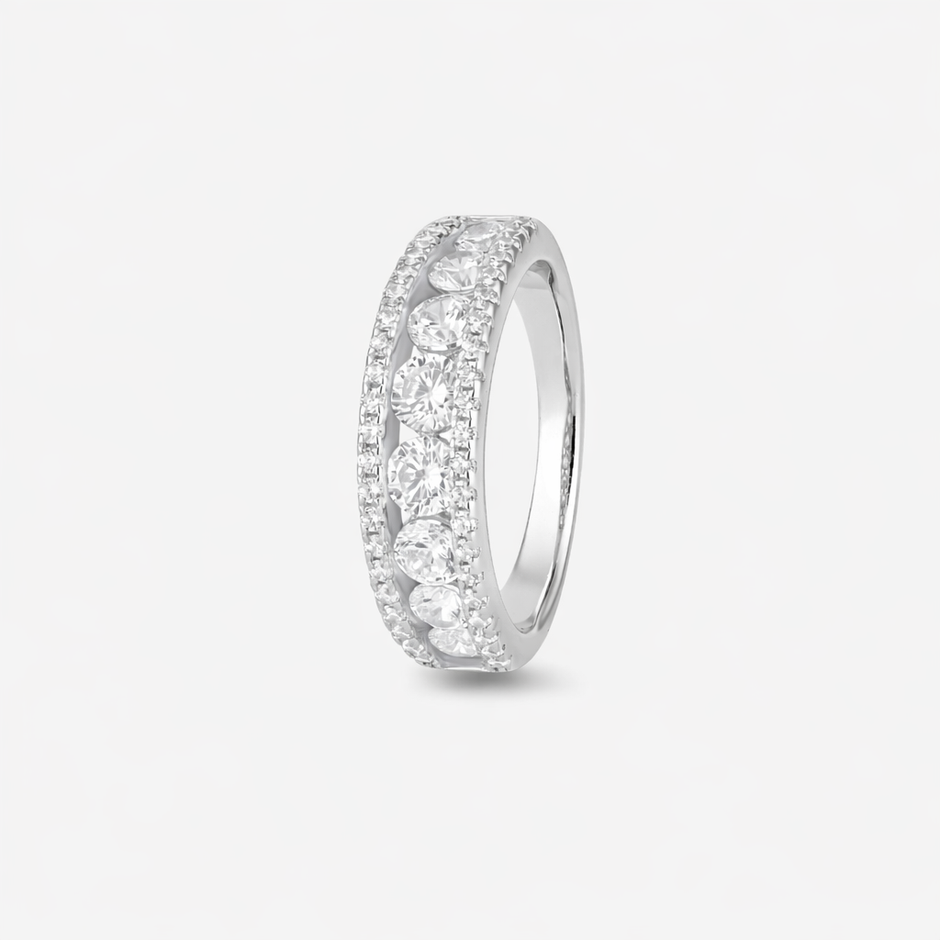 Classic Diamond Ring