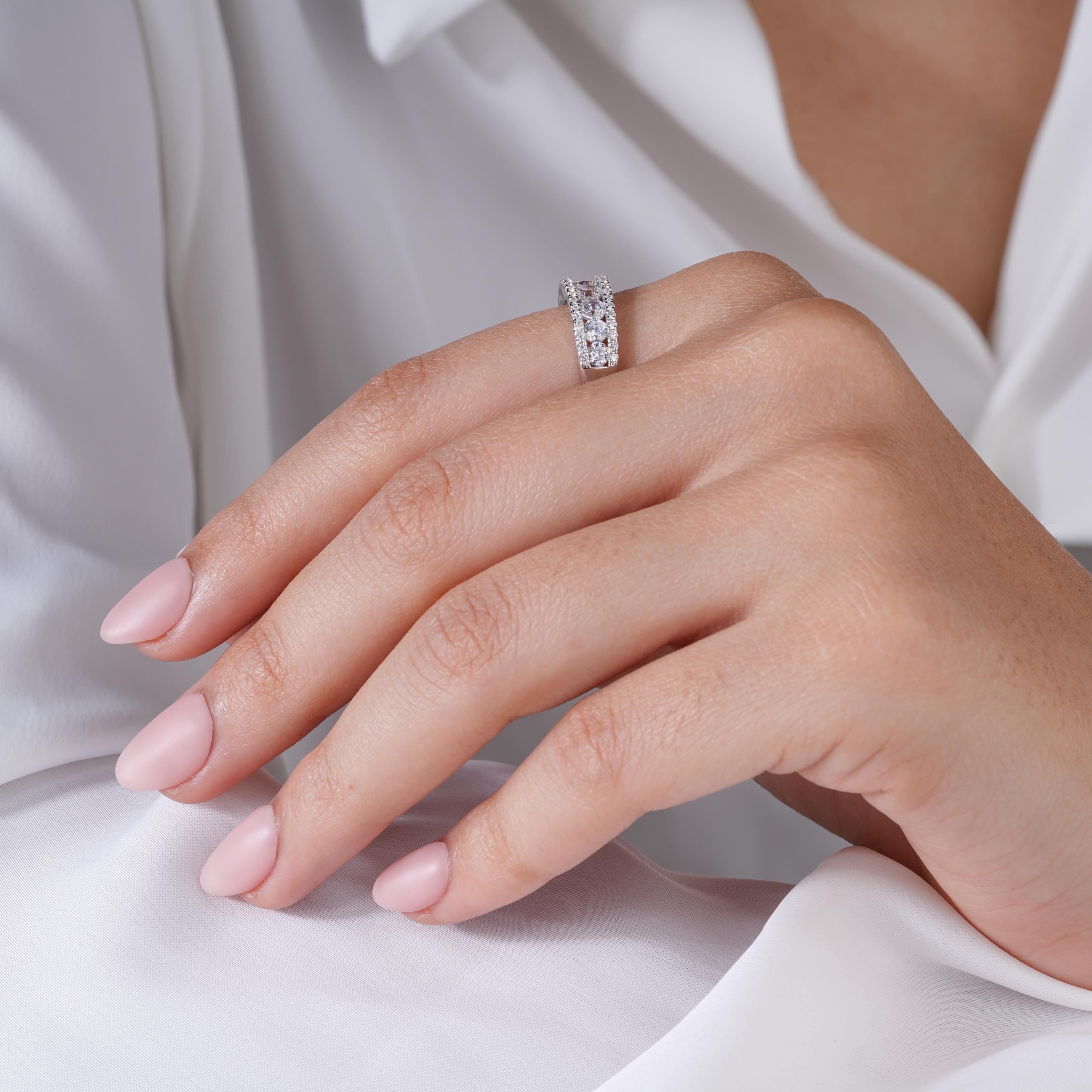 Classic Diamond Ring