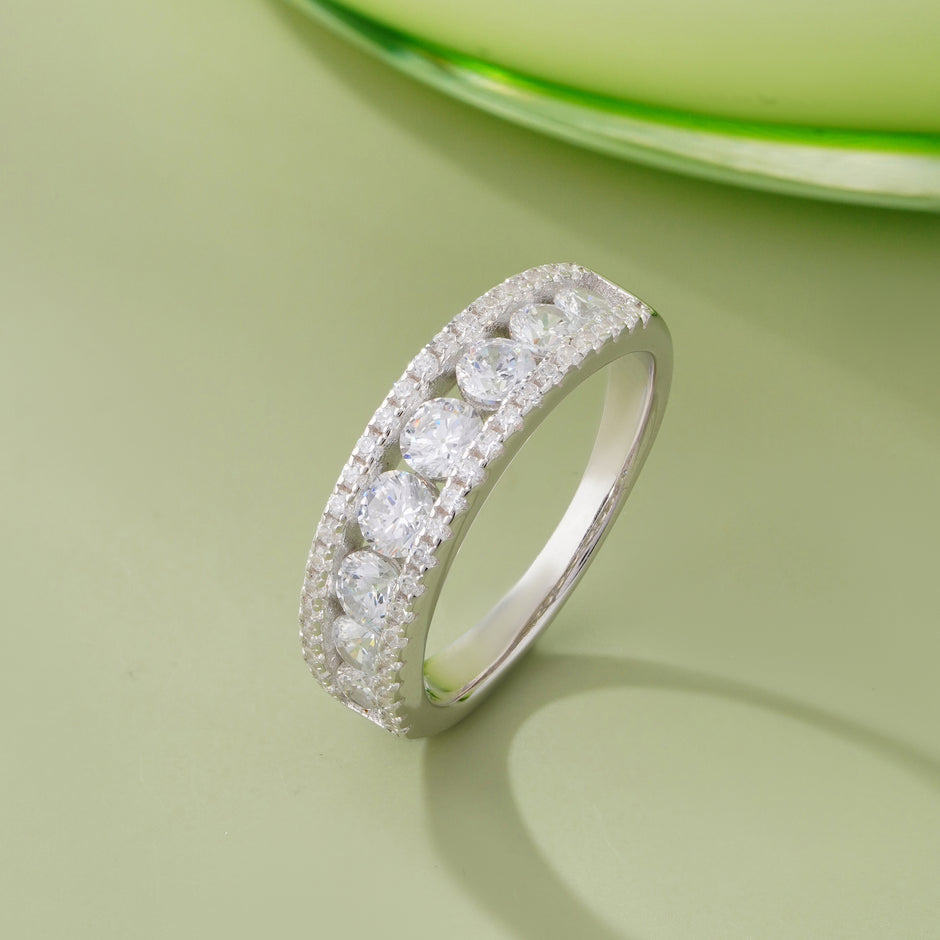 Classic Diamond Ring