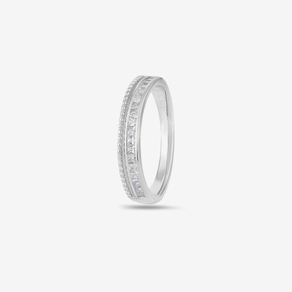 Diamond Ring for Women on Hand