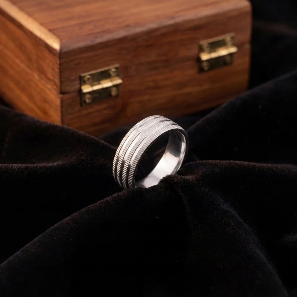 Modern Classic Pattern 925 Sterling Silver Couple Band for Men